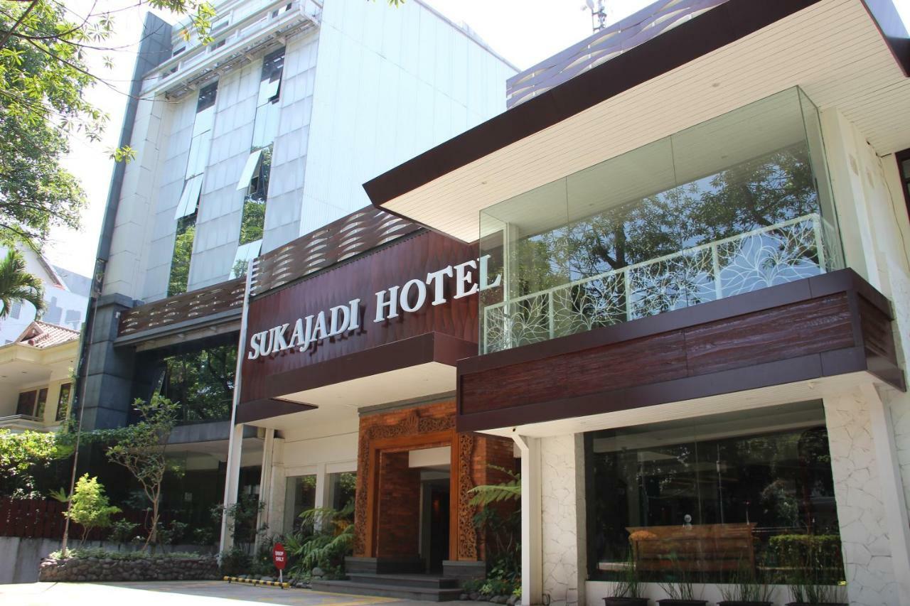 Sukajadi Hotel, Convention And Gallery Бандунг Экстерьер фото